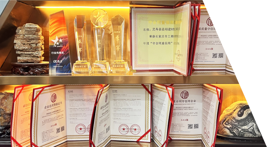 把公司做小，把產(chǎn)品做精 <br>把市場做大，把服務(wù)做好